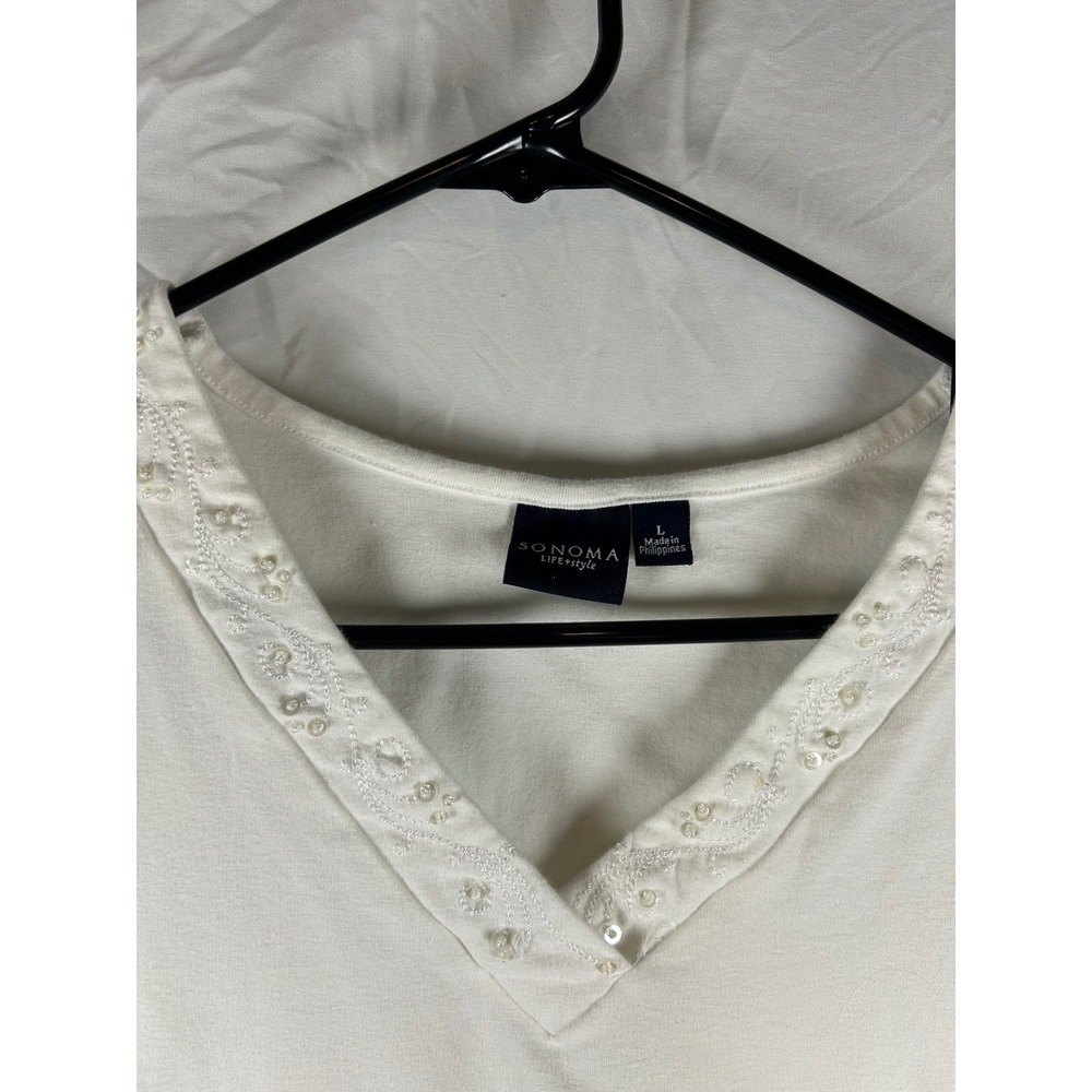Sonoma Life Style Womens White Embroidered Sequin V-Neck Short Sleeve Top Large - Picture 2 of 3